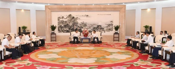 省市縣三級領導見證，玲瓏第7基地簽約！
