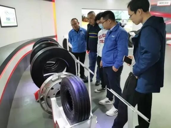 兩家企業(yè)均期待在后續(xù)合作中，攜手共進(jìn)，共同發(fā)展。