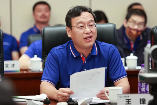 玲瓏輪胎董事長(zhǎng)王鋒 玲瓏輪胎董事長(zhǎng)王鋒
