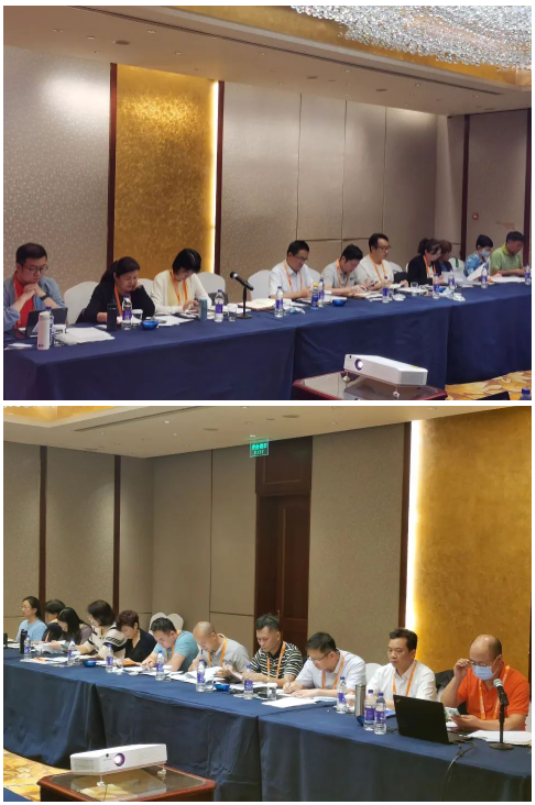 對2022年下半年協會主要工作思路及計劃,雷昌純作了部署和安排。 對2022年下半年協會主要工作思路及計劃,雷昌純作了部署和安排。