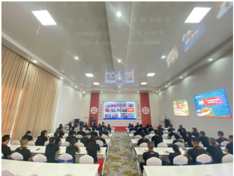 青島啟航輪胎召開總結(jié)大會(huì) 青島啟航輪胎召開總結(jié)大會(huì)