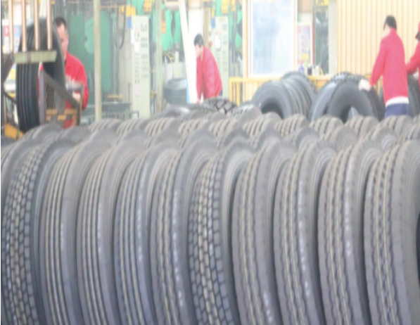 市場持續萎靡之下,9成左右的輪胎店都在甩賣 市場持續萎靡之下,9成左右的輪胎店都在甩賣
