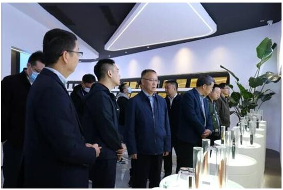 李浩杰表示，公司目前銷售市場主要集中在貴州及西南地區，2022年前三季度營收實現同比增長約30%。下一步，固達將穩步推進二期項目建設，進一步做大規模，推動企業不斷做優做強做大。