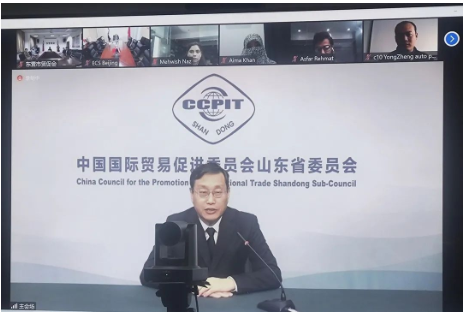 山東省貿促會副會長賀忠軍指出,非洲各國的輪胎需求量巨大,是山東重要的合作伙伴。希望雙方企業能夠借此機會深挖輪胎產業合作潛力,加強交流,增進了解,力爭達成務實合作,實現互利共贏發展。 山東省貿促會副會長賀忠軍指出,非洲各國的輪胎需求量巨大,是山東重要的合作伙伴。希望雙方企業能夠借此機會深挖輪胎產業合作潛力,加強交流,增進了解,力爭達成務實合作,實現互利共贏發展。