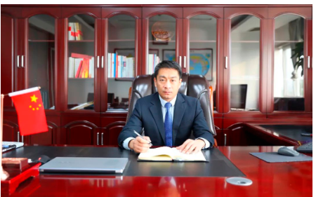 棗礦橡膠公司董事長(zhǎng)、總經(jīng)理宋二華 棗礦橡膠公司董事長(zhǎng)、總經(jīng)理宋二華