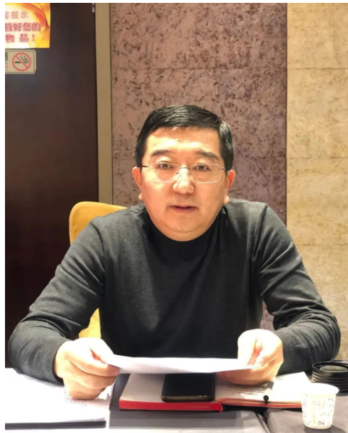 　龔大亮監事長對2023年的工作計劃進行了詳細闡述，他指出，2023年是深入發展的關鍵一年，將進行商會換屆新工作，開創商會工作新局面。