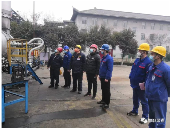 磁縣應(yīng)急管理局組織園區(qū)化工企業(yè)對(duì)邯鄲黑貓開展歲末年初安全生產(chǎn)工作專項(xiàng)督導(dǎo)檢查工作