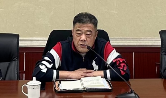 濟(jì)寧黑貓將瞄定任務(wù)不放松,制定行而有效的措施方法,逐步實(shí)現(xiàn)規(guī)模領(lǐng)先、效益領(lǐng)先、技術(shù)領(lǐng)先的目標(biāo)任務(wù),為黑貓股份高質(zhì)量發(fā)展貢獻(xiàn)力量! 濟(jì)寧黑貓將瞄定任務(wù)不放松,制定行而有效的措施方法,逐步實(shí)現(xiàn)規(guī)模領(lǐng)先、效益領(lǐng)先、技術(shù)領(lǐng)先的目標(biāo)任務(wù),為黑貓股份高質(zhì)量發(fā)展貢獻(xiàn)力量!