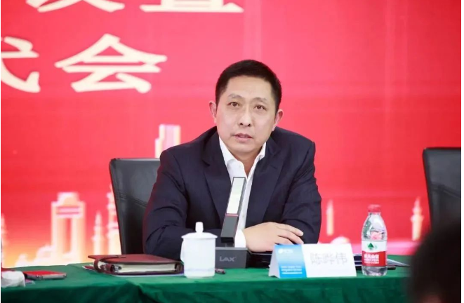 目前，物產(chǎn)歐泰在山東投資運營了皓宇橡膠、元豐輪胎、創(chuàng)華輪胎等工廠。