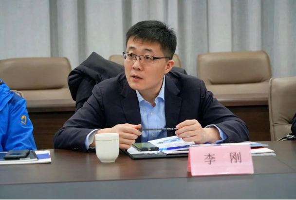 深交所培訓中心副主任龔劍表示認可華凌穩(wěn)健發(fā)展,腳踏實地的經(jīng)營理念,希望加強企業(yè)科研創(chuàng)新屬性,抓住注冊制改革的機遇,申報上市成功。 深交所培訓中心副主任龔劍表示認可華凌穩(wěn)健發(fā)展,腳踏實地的經(jīng)營理念,希望加強企業(yè)科研創(chuàng)新屬性,抓住注冊制改革的機遇,申報上市成功。