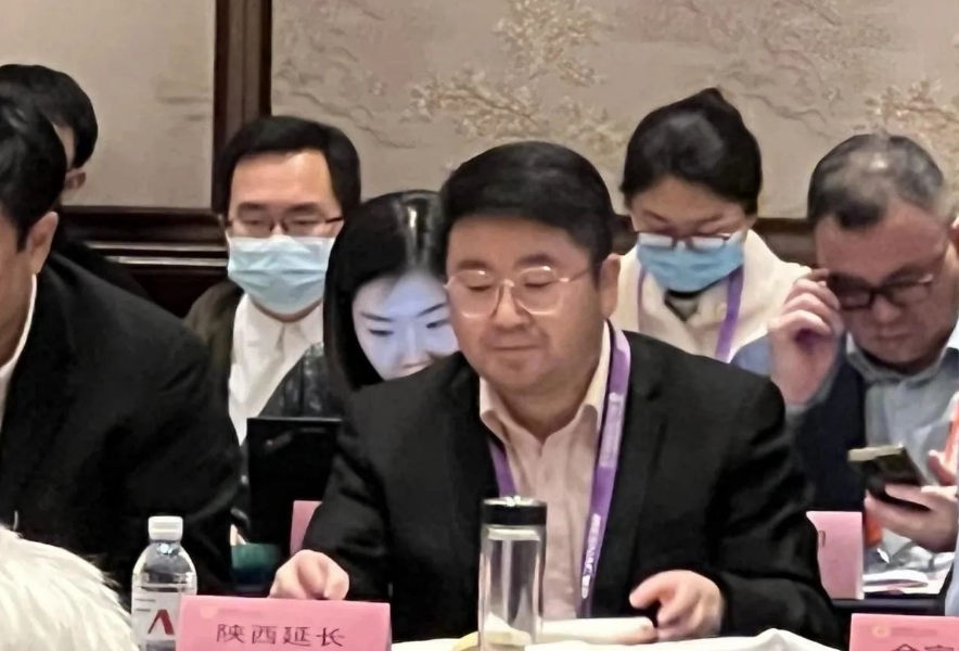總經理張航偉強調，二季度宏觀經濟穩預期擴內需，新能源汽車產業快速發展，供應鏈產業鏈協同創新，總體而言，優勢大于劣勢，機遇大于挑戰。因此，公司要圍繞“調結構、控成本、保效益、防風險”的總體要求開展好各項工作。