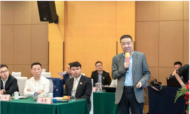 定目標、明方向，集眾人之智、聚眾人之力，本次研討會為利通科技中長期規(guī)劃謀好篇、布好局奠定了堅實的基礎。