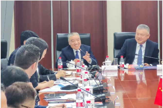 對于當地特別關心的失效橡膠制品回收問題，寶通積極踐行產品全生命周期綠色發展理念，將于年內在西澳落地全球第一家失效橡膠產品回收工廠，未來寶通還將有能力提供包括失效輸送帶和輪胎在內的一系列失效橡膠制品回收方案，確保西澳礦山更安全、更高效、更環保地運營。