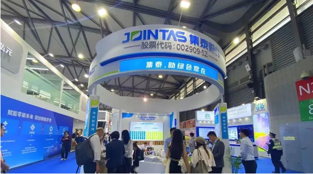 據了解，集泰股份在光伏膠市場取得了亮眼的成績。他們憑借科技創新能力突出、技術指標國際領先以及對產業發展的高價值認可，榮獲廣東省高新技術企業協會評為“2022年廣東省名優高新技術產品”。