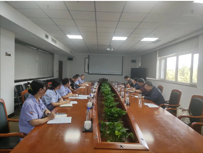 此次調研的重點企業包括東營市的華盛輪胎集團、昌豐輪胎、金宇輪胎、永盛橡膠、方興輪胎和中一橡膠，濰坊市的昊華輪胎、躍龍橡膠、銀寶輪胎、福麥斯輪胎，青島市的賽輪集團和雙星輪胎，威海市的三角輪胎、浦林成山、中威橡膠、君樂輪胎，以及煙臺市的玲瓏輪胎。