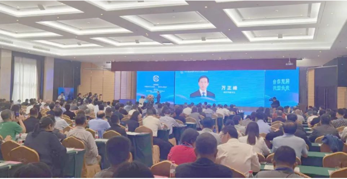 萬正峰：濮陽有“三度”讓涂料企業放心投資、舒心創業