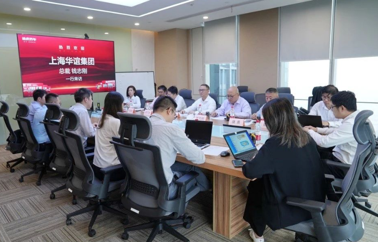 錢志剛表達了對途虎養車一直以來的大力支持的感激之情。他指出，華誼集團旗下的雙錢輪胎是中國輪胎行業歷史最悠久的民族品牌之一。雙錢輪胎的產品在途虎養車平臺上獲得了廣泛的認可，尤其是飛躍和昆侖等半鋼胎產品。錢志剛表示，未來雙錢輪胎將進一步提升產能，加強自動化和數字化水平，鞏固產品質量的優勢，構建更強大的品牌優勢。他強調希望建立定期的工作例會等溝通機制，以便及時獲取途虎養車銷售端和客戶的反饋意見，幫助雙錢輪胎不斷優化產品規格，提供更符合消費者需求的產品，培養更多品牌忠誠度高的客戶，為雙方合作開拓更多共贏的機會。